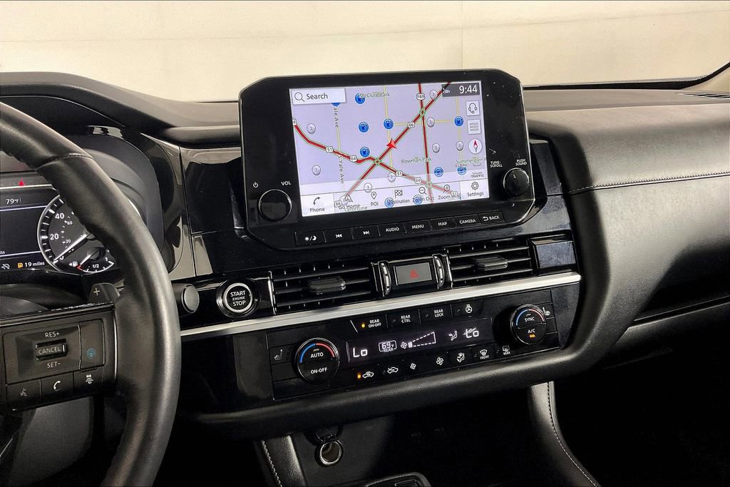 Used 2022 Nissan Pathfinder SL w/ Cargo Package image 9