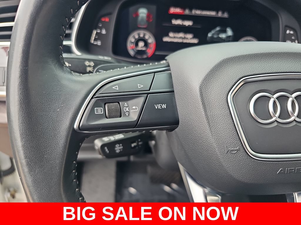 Used 2019 Audi Q8 Premium Plus w/ Premium Plus AWD/4WD image 17