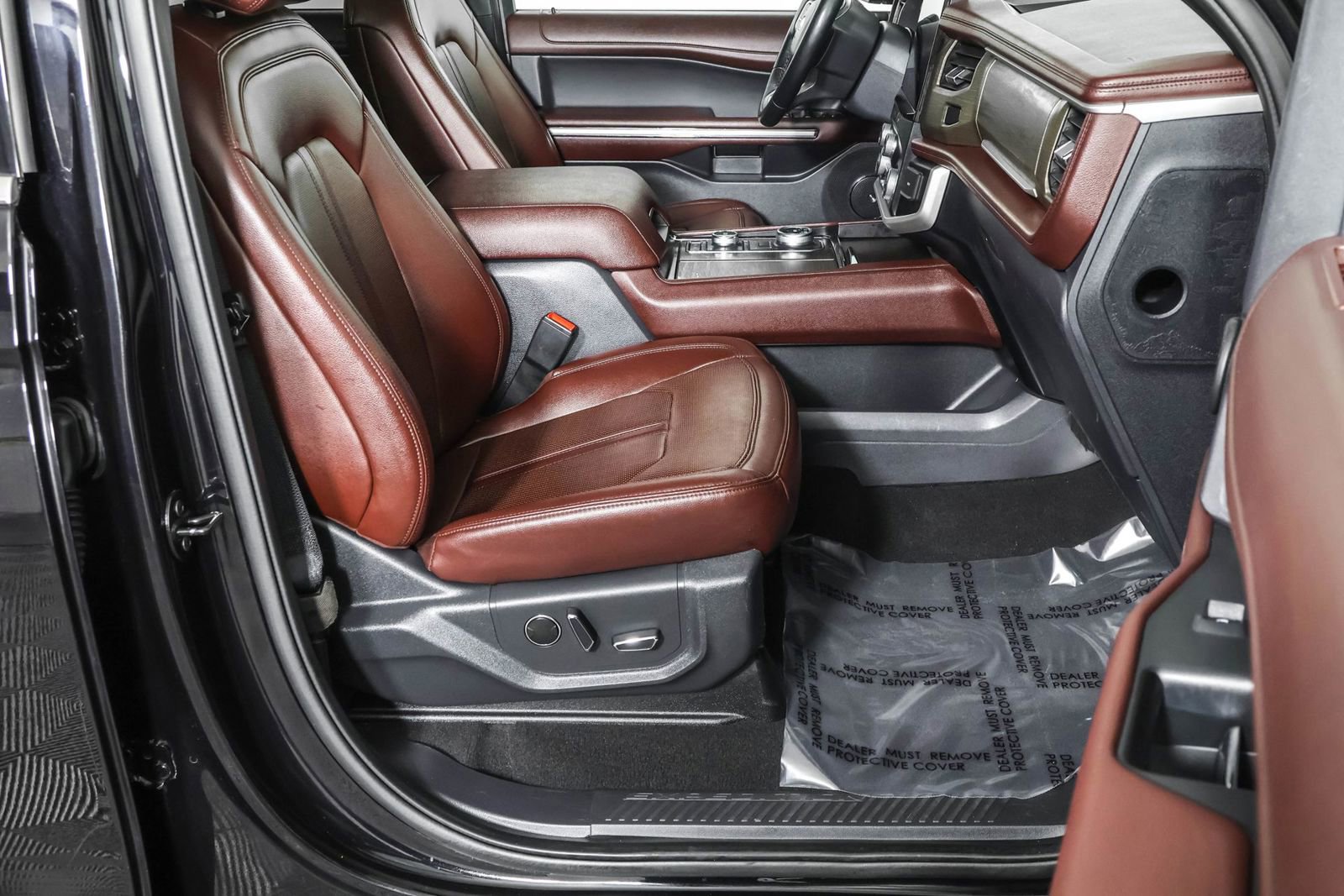 Used 2023 Ford Expedition Limited image 47