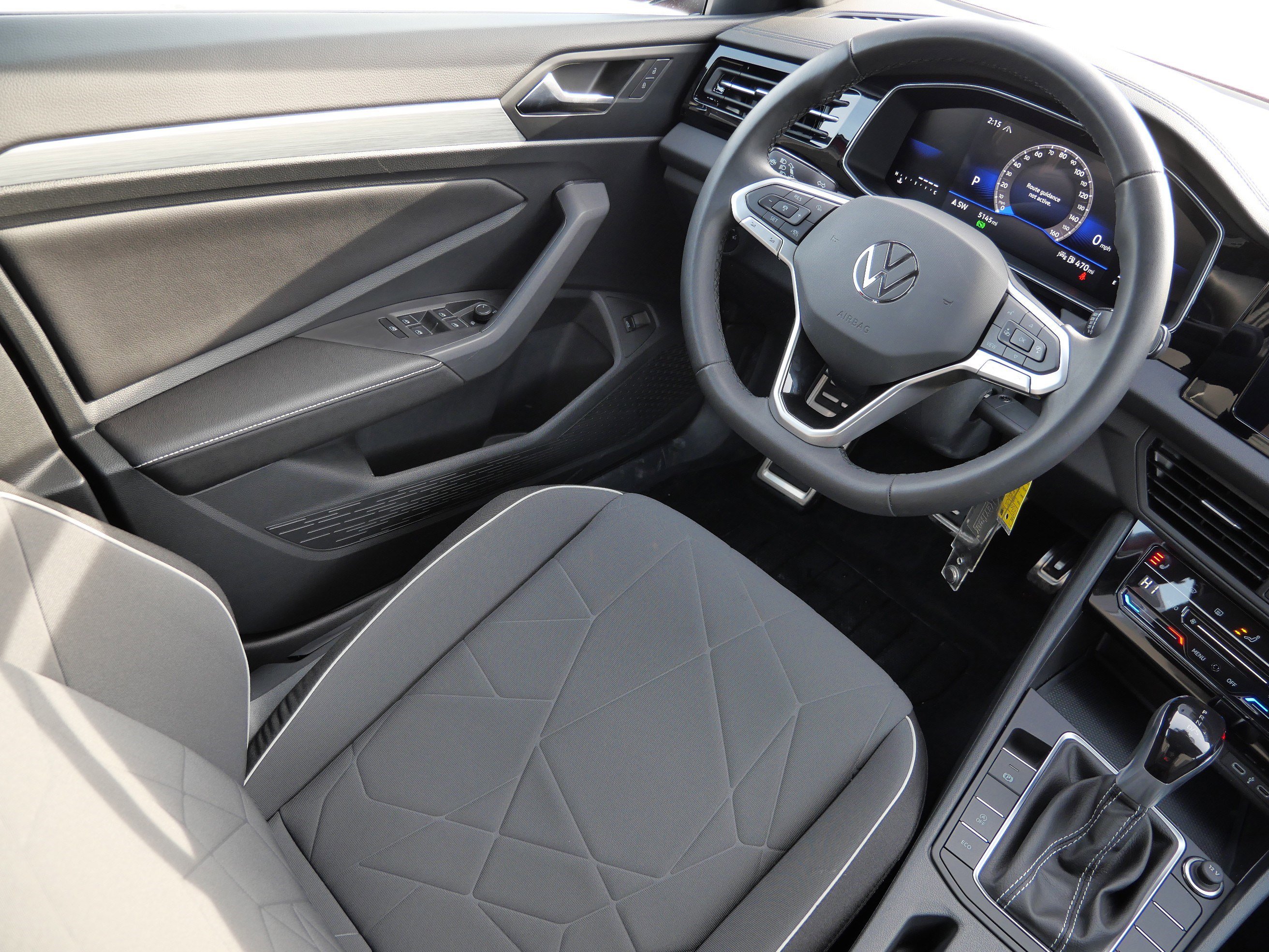 Certified 2025 Volkswagen Jetta Sport image 9