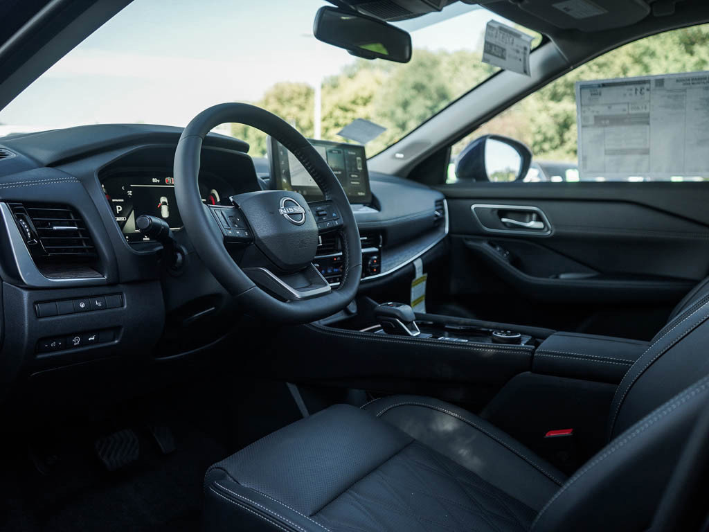 New 2026 Nissan Rogue Platinum w/ Platinum Premium Package image 18