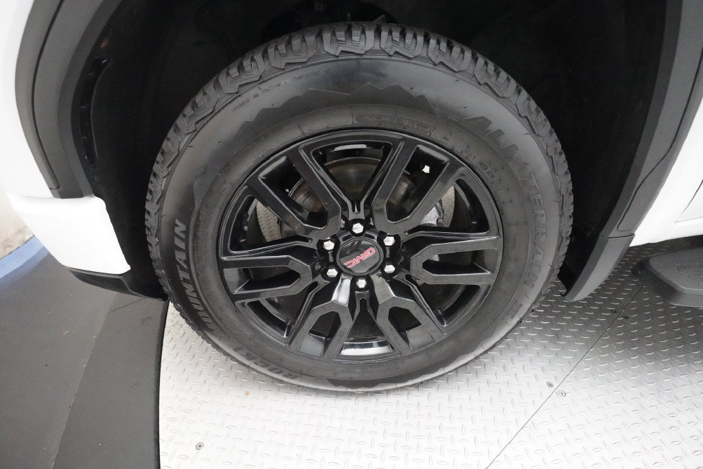 Used 2022 GMC Sierra 1500 Elevation w/ Preferred Package AWD/4WD image 23