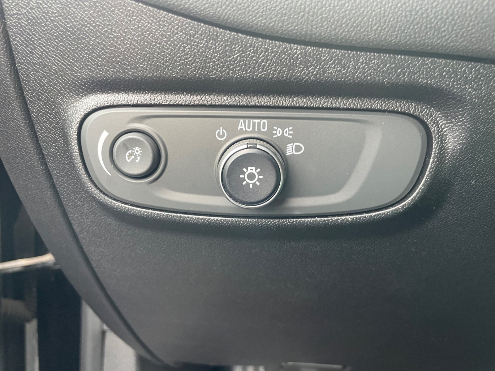 Certified 2019 Chevrolet Equinox LT AWD/4WD image 20