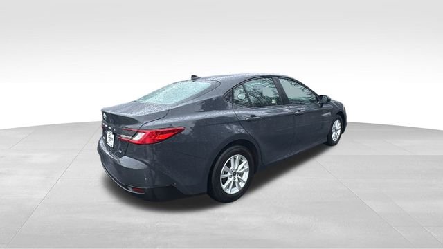 Used 2025 Toyota Camry LE image 31