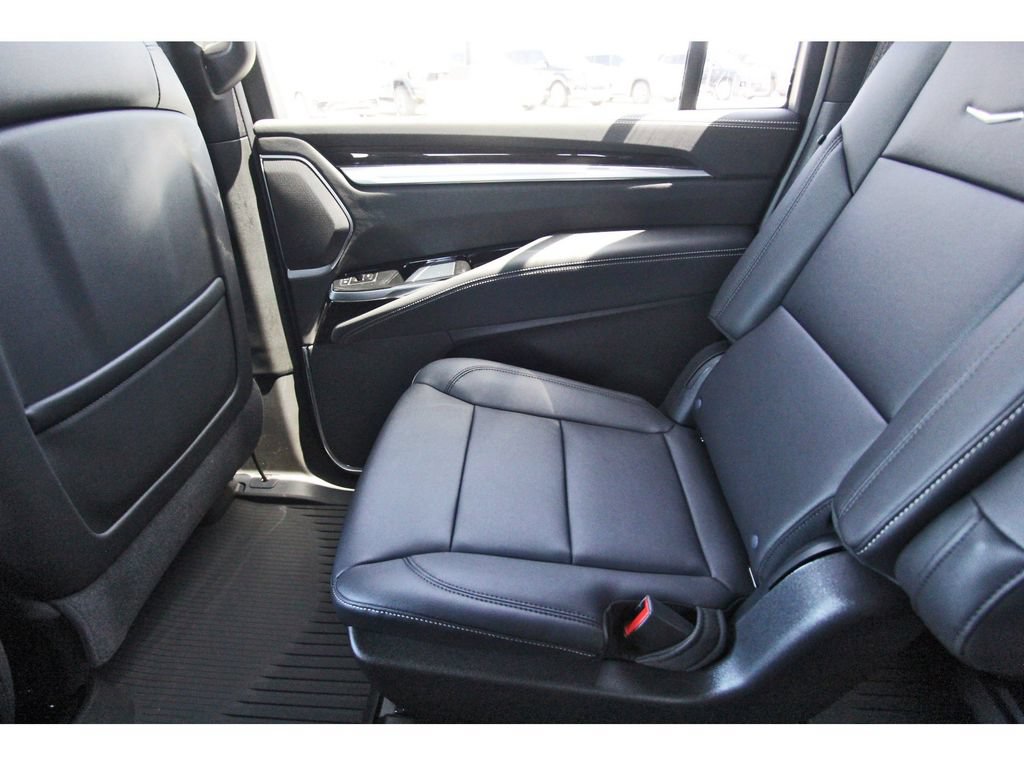 New 2026 Cadillac Escalade ESV 2WD image 12
