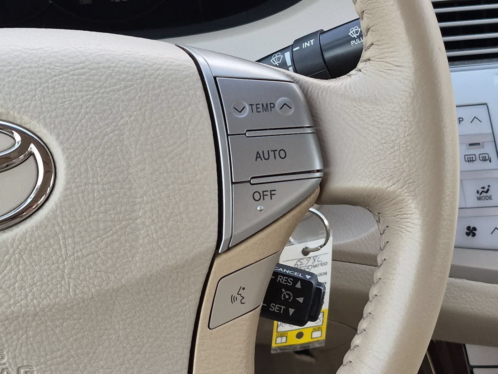Used 2008 Toyota Avalon XLS FWD image 26