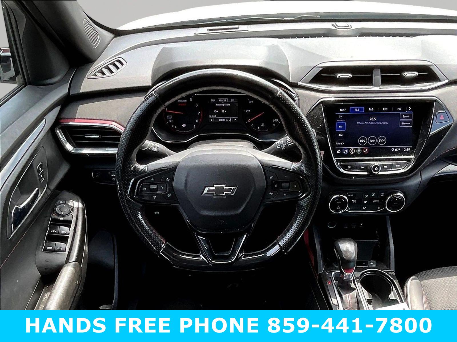 Used 2023 Chevrolet TrailBlazer RS w/ Convenience Package FWD image 8