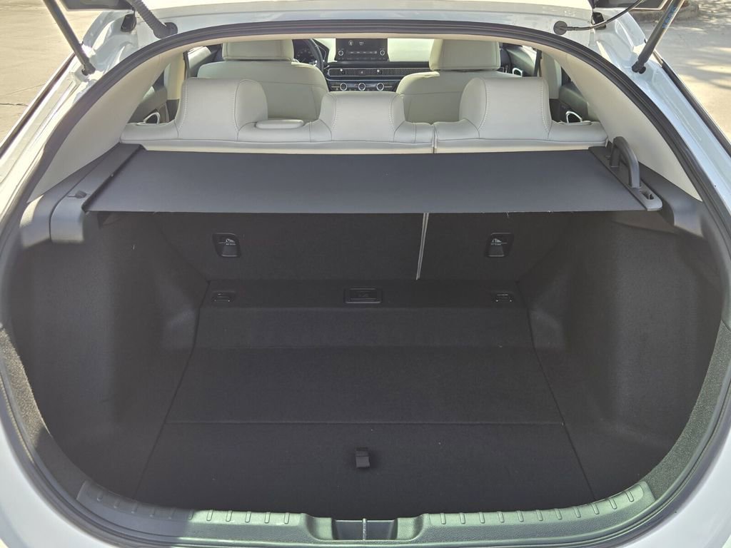 Used 2024 Honda Civic EX-L image 14