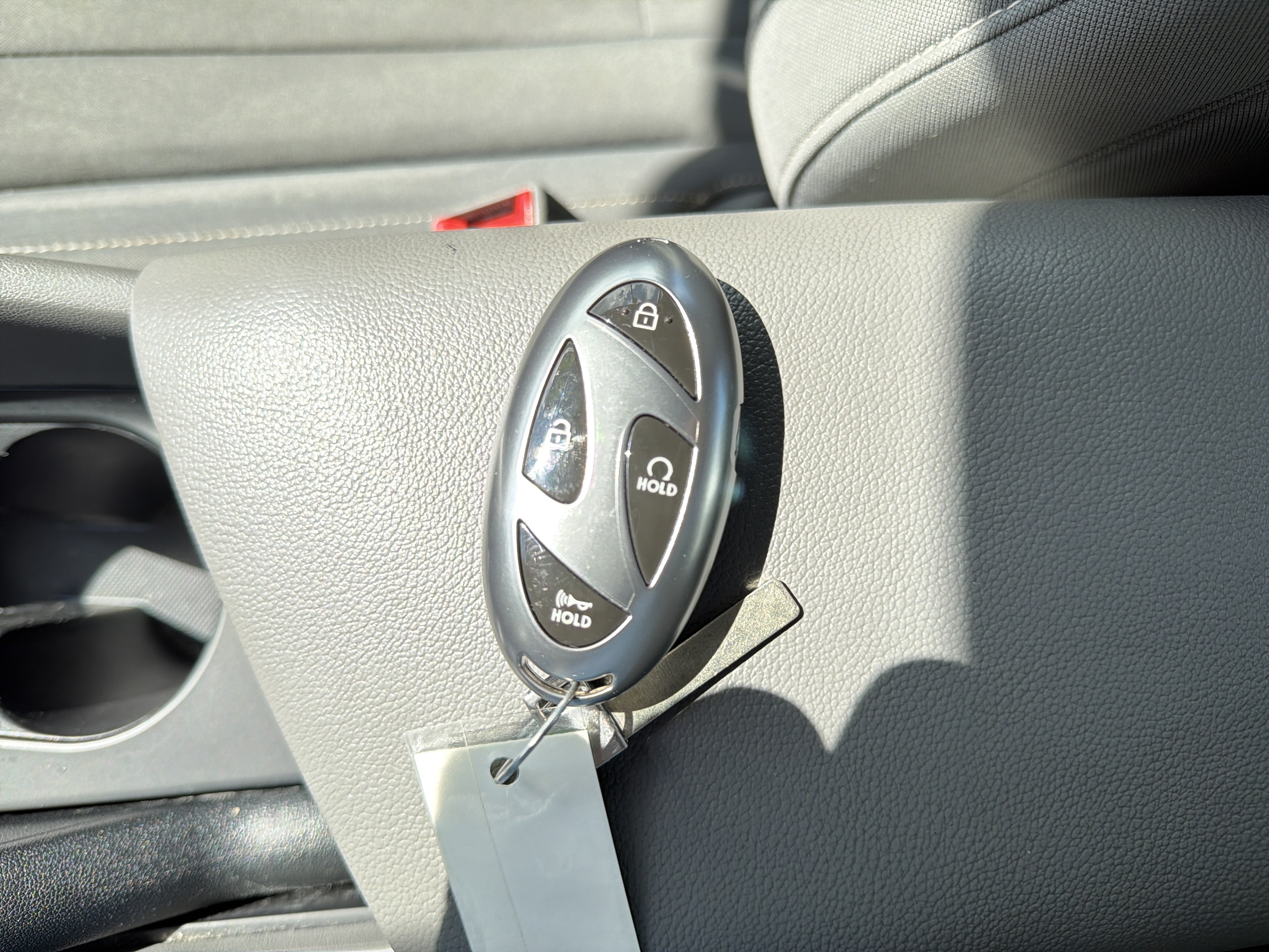 Used 2024 Hyundai Elantra SEL FWD image 28