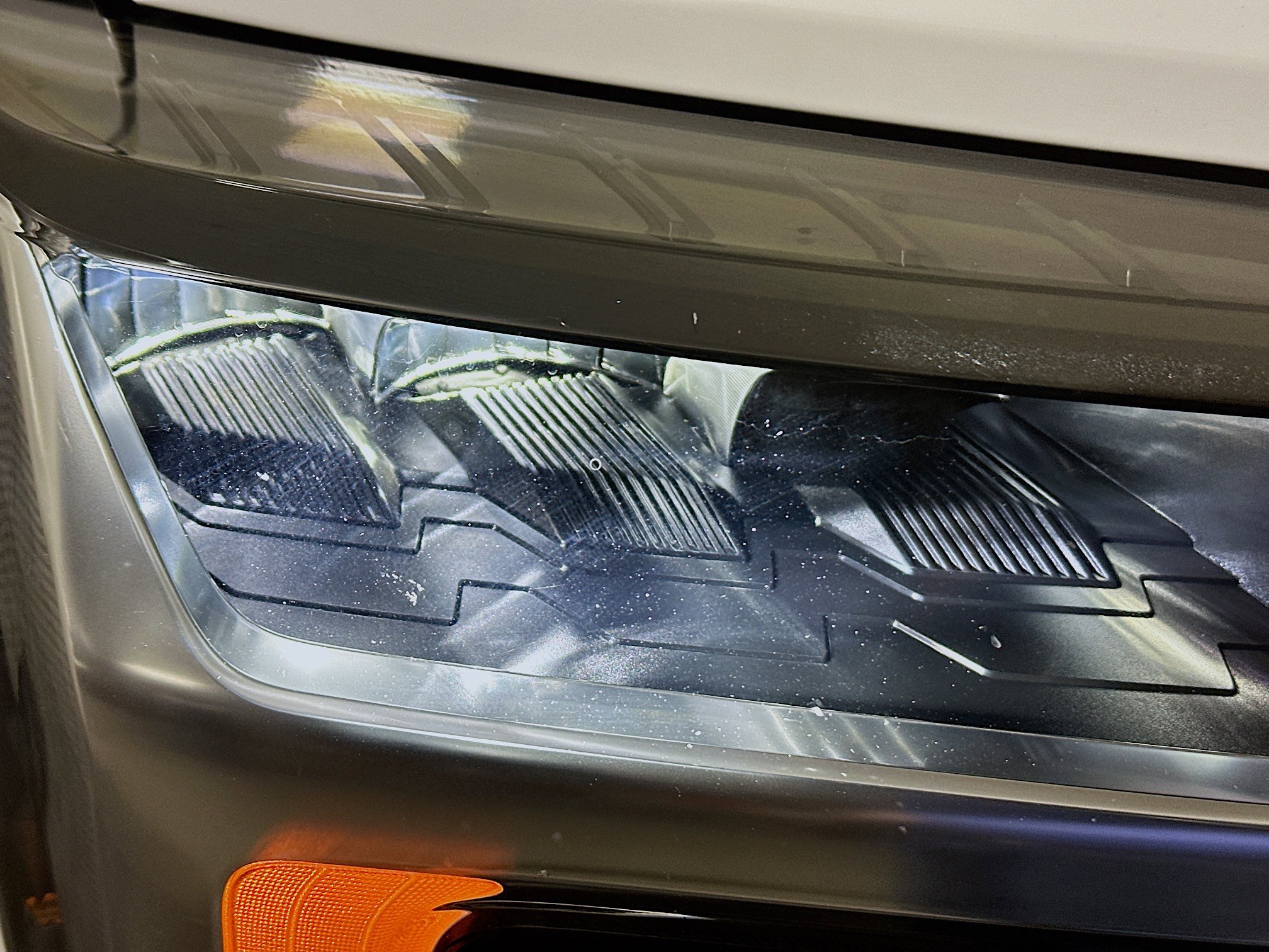 Used 2022 Toyota Tundra SR5 w/ SR5 Premium Package image 9