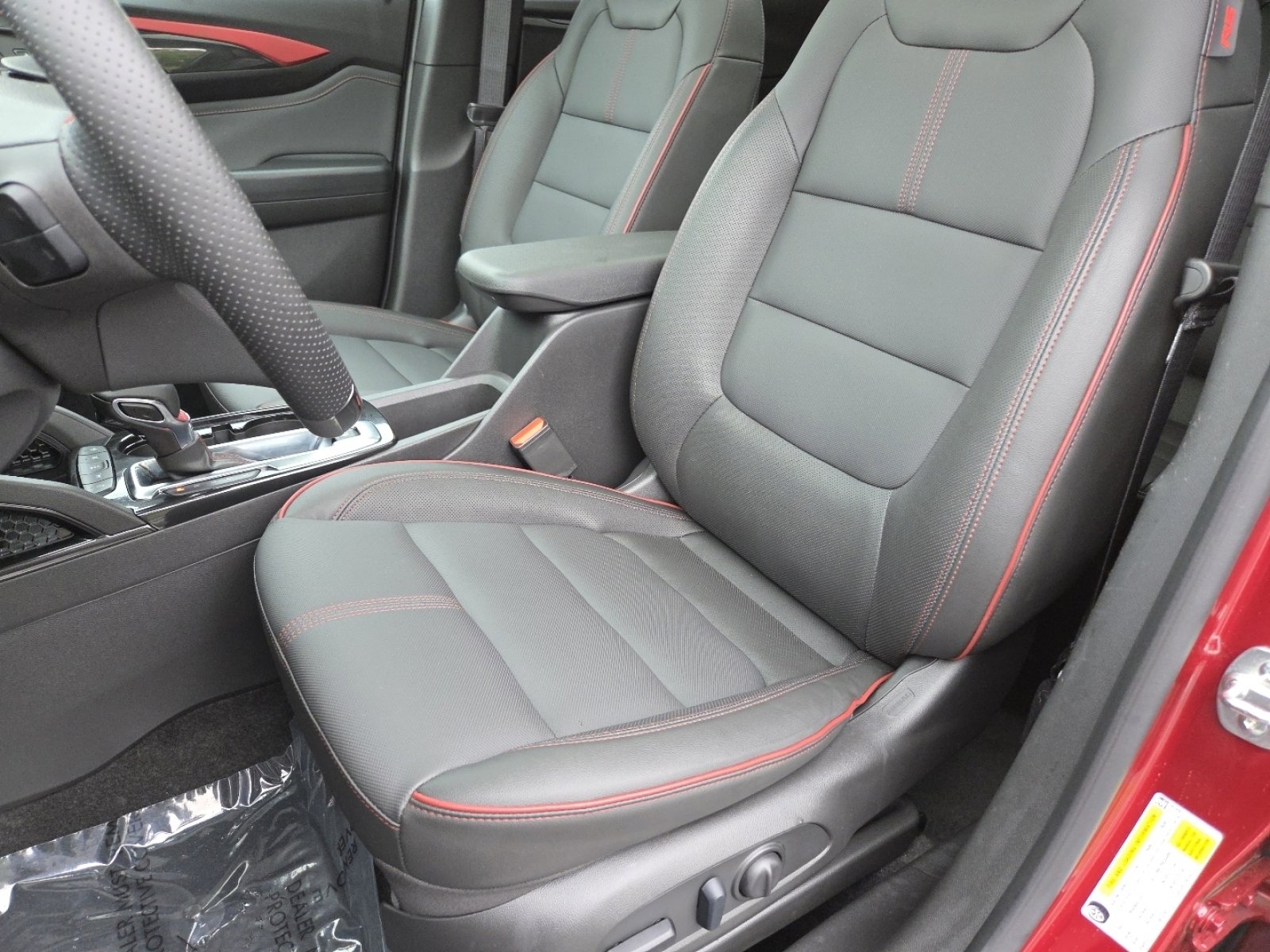 Used 2025 Chevrolet TrailBlazer RS w/ Convenience Package FWD image 28