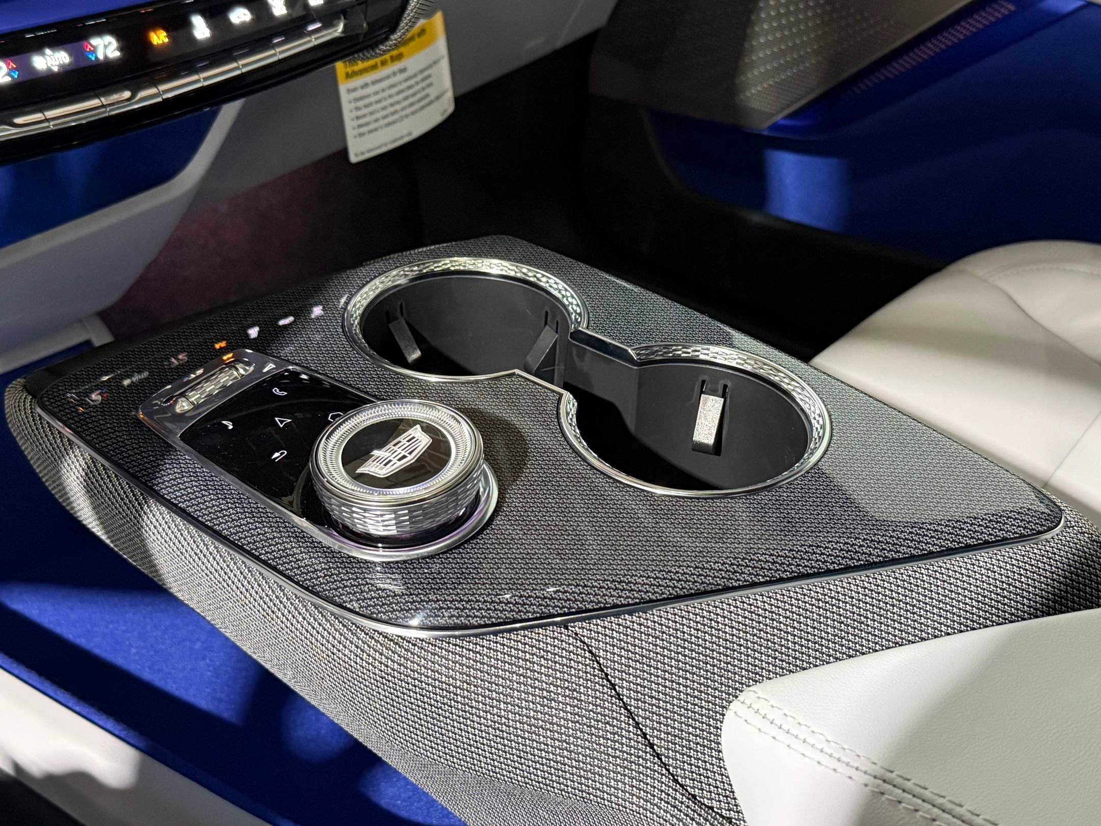 New 2026 Cadillac Optiq Sport 1 image 35