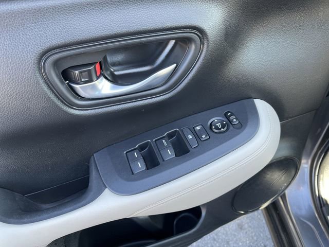 Used 2024 Honda HR-V LX image 17