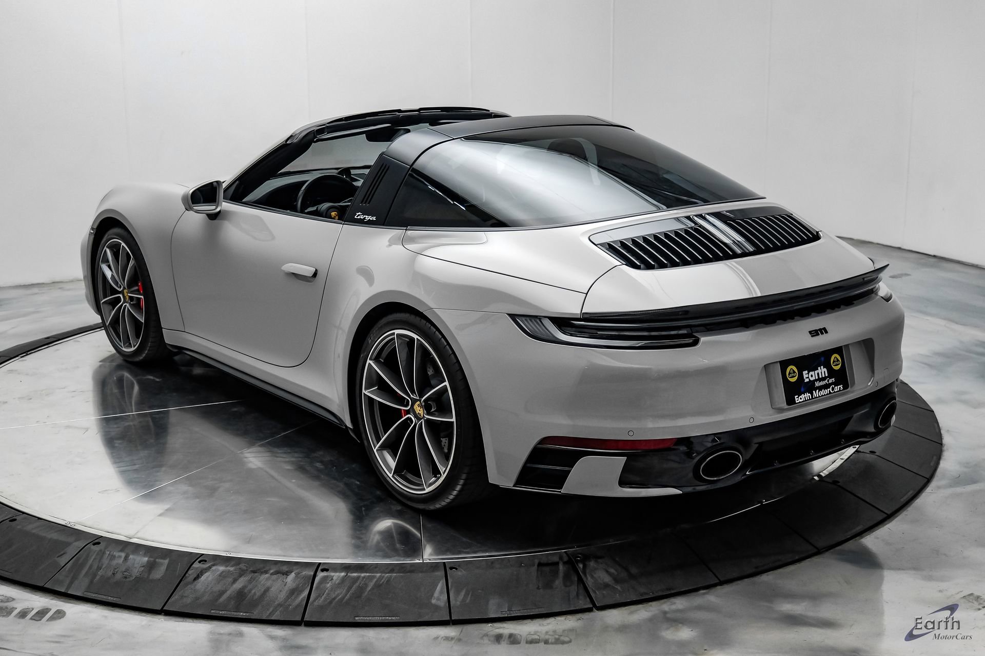 Used 2022 Porsche 911 Targa 4S AWD/4WD image 14
