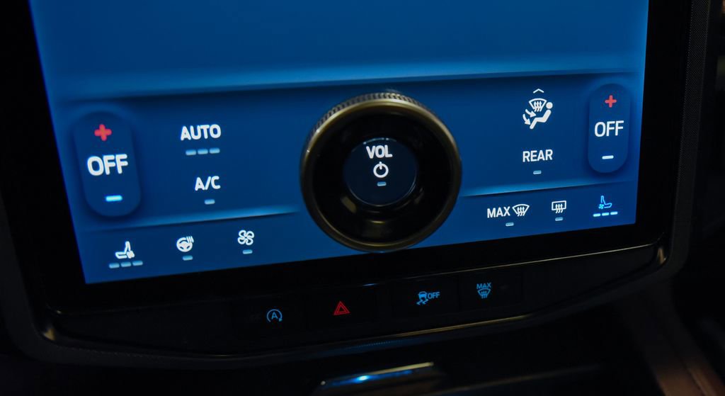 Used 2023 Ford Expedition Max Limited AWD/4WD image 28