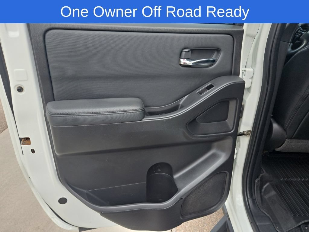 Used 2022 Nissan Frontier PRO-4X w/ Pro-4X Premium Package AWD/4WD image 12