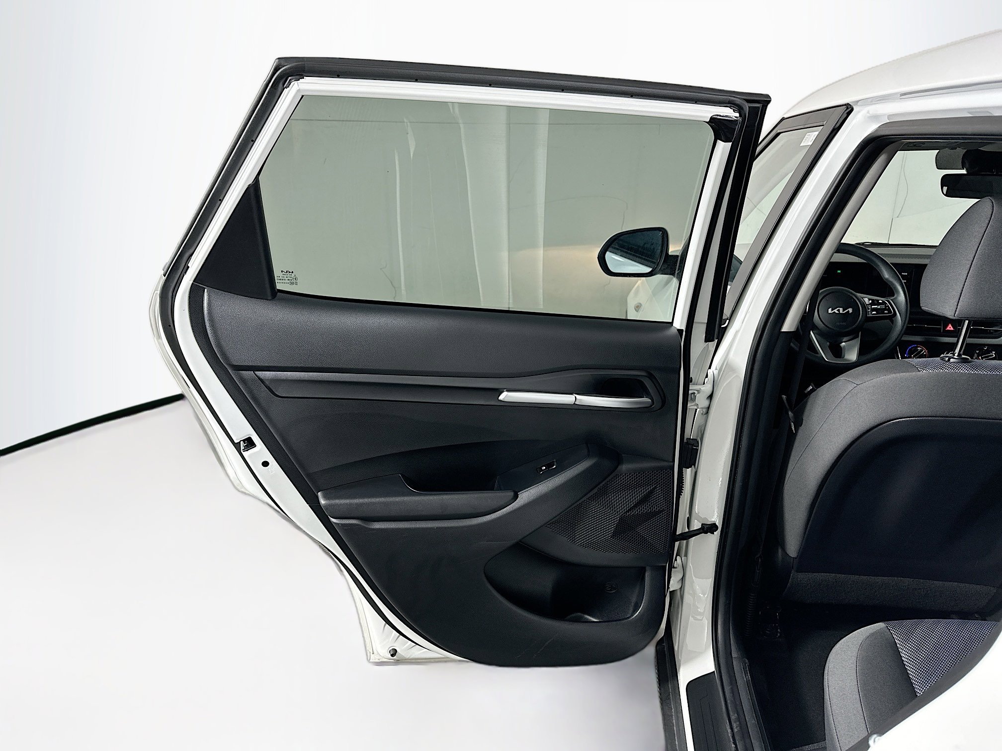 Used 2026 Kia Seltos LX FWD image 24