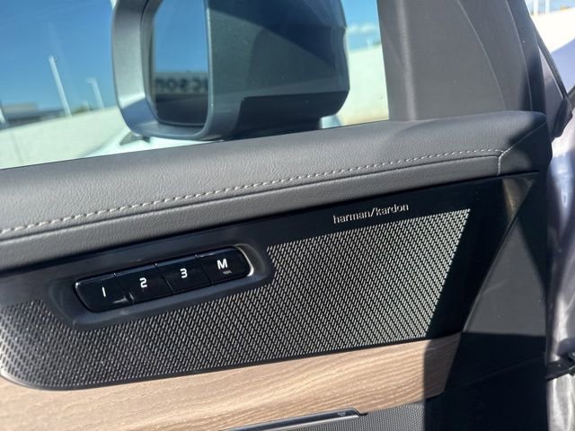 New 2026 Volvo XC90 B5 Plus image 14