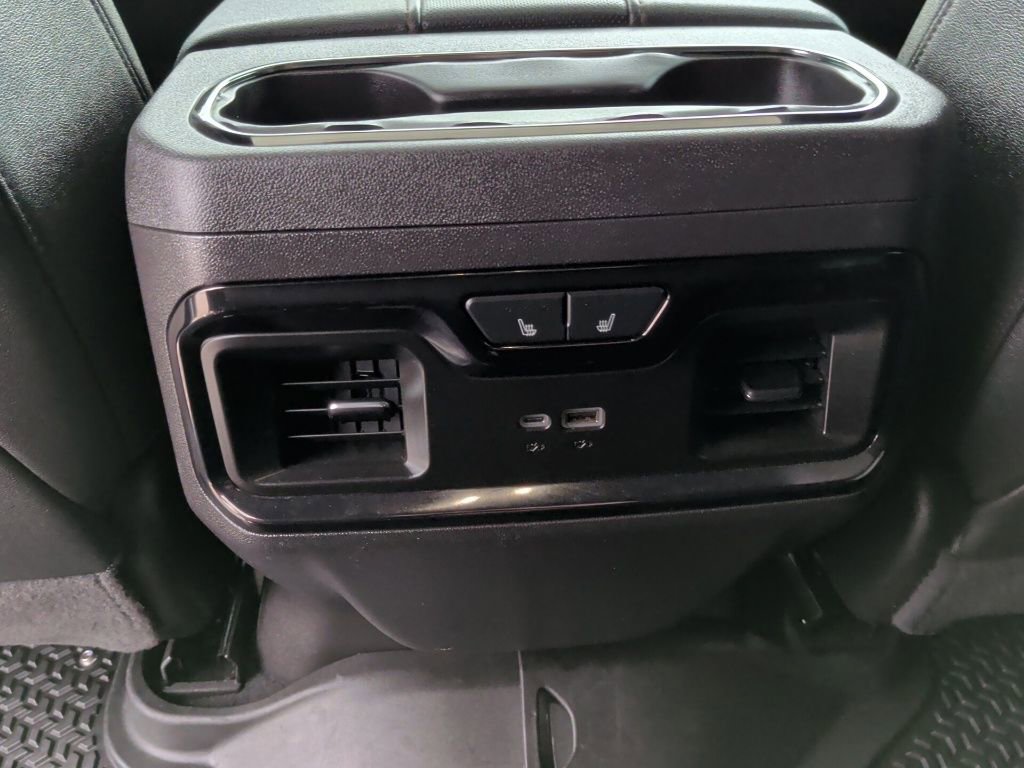 Used 2024 GMC Sierra 1500 AT4 w/ Technology Package image 42