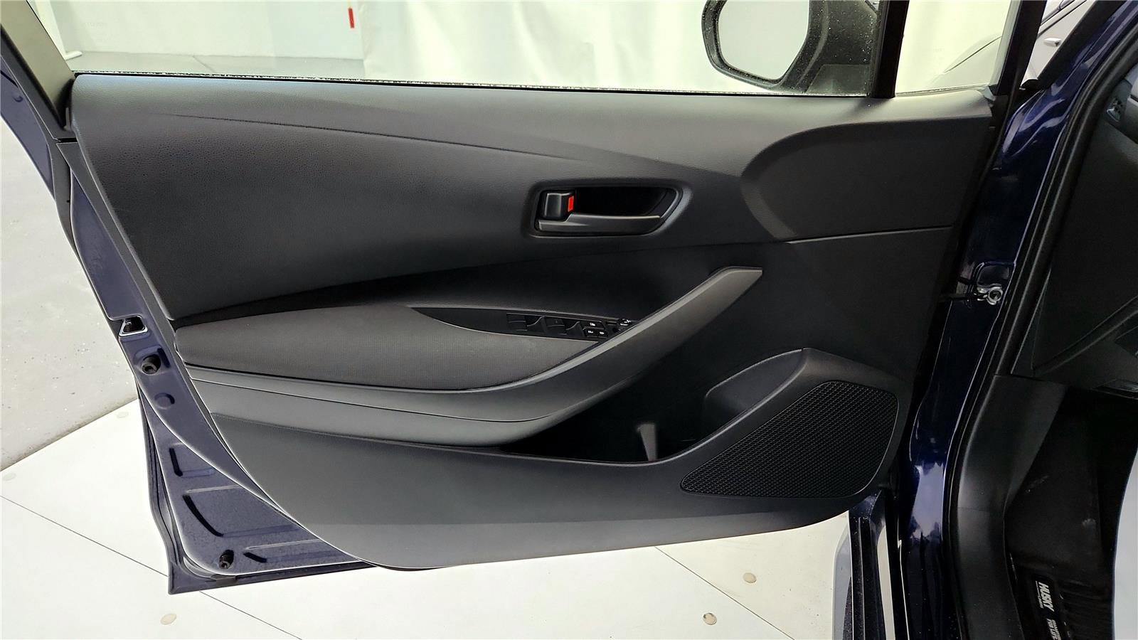 Certified 2023 Toyota Corolla LE image 22