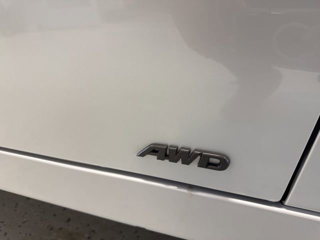 New 2026 Toyota Prius LE image 10