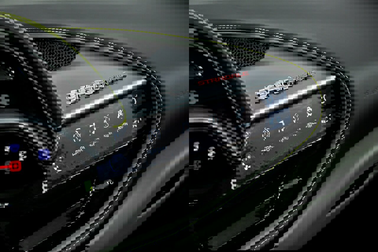 Used 2023 Ferrari SF90 Stradale AWD/4WD image 34