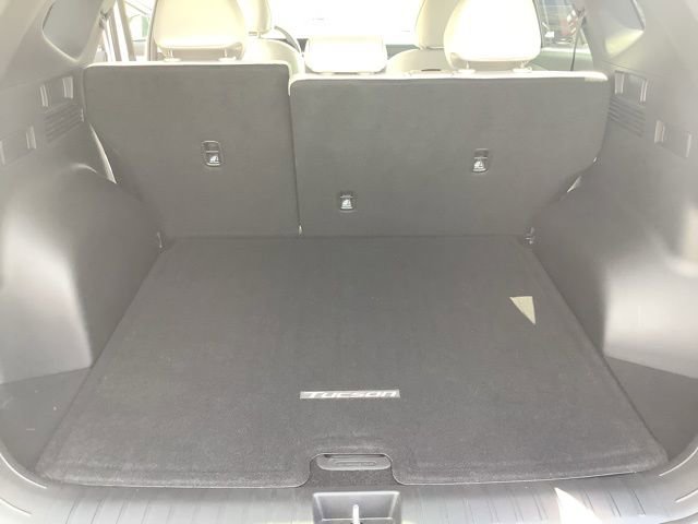 Certified 2025 Hyundai Tucson SEL image 12