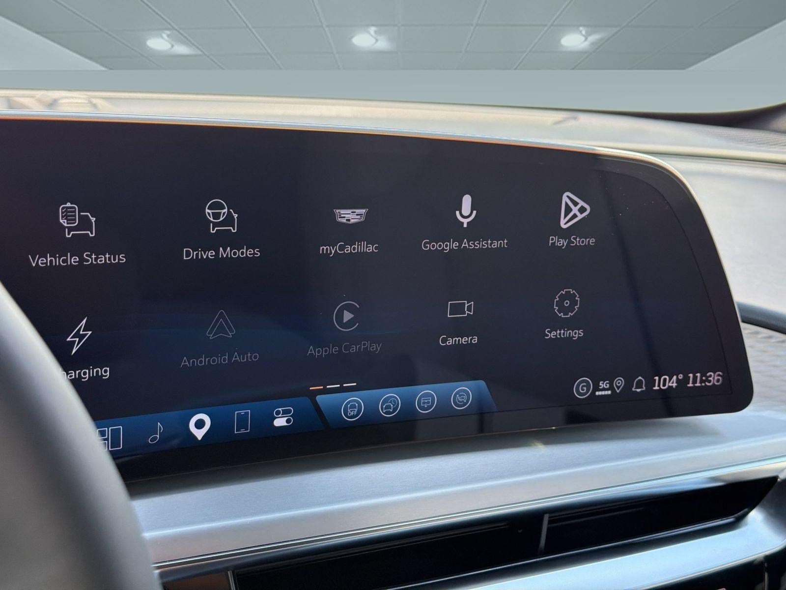 New 2027 Cadillac Lyriq Sport RWD image 19