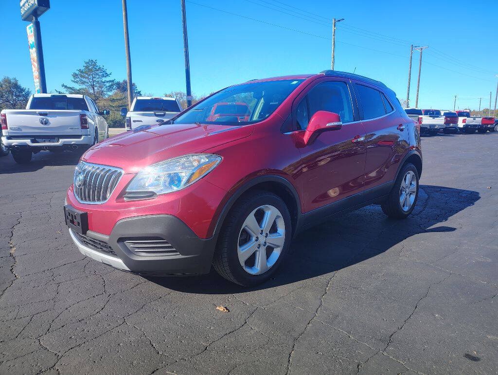 Used 2015 Buick Encore FWD image 2