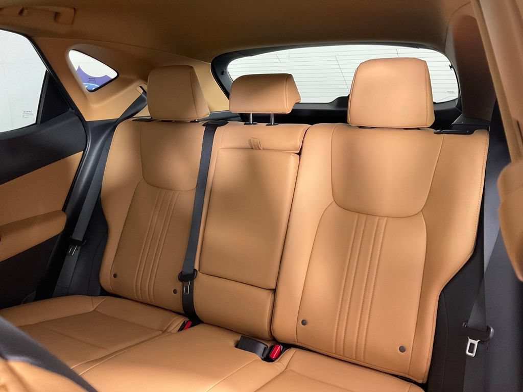 Used 2025 Lexus NX 250 FWD w/ Cold Area Package image 16