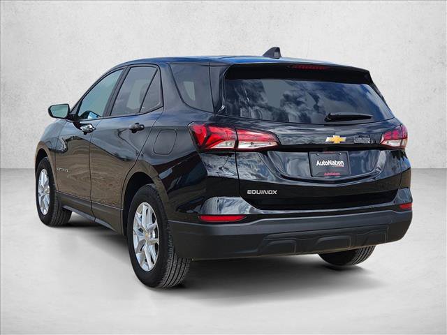 Used 2024 Chevrolet Equinox LS w/ LS Convenience Package FWD image 8