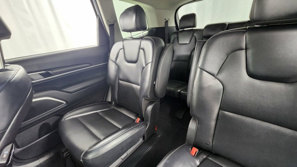 Used 2025 Kia Telluride S AWD/4WD image 14