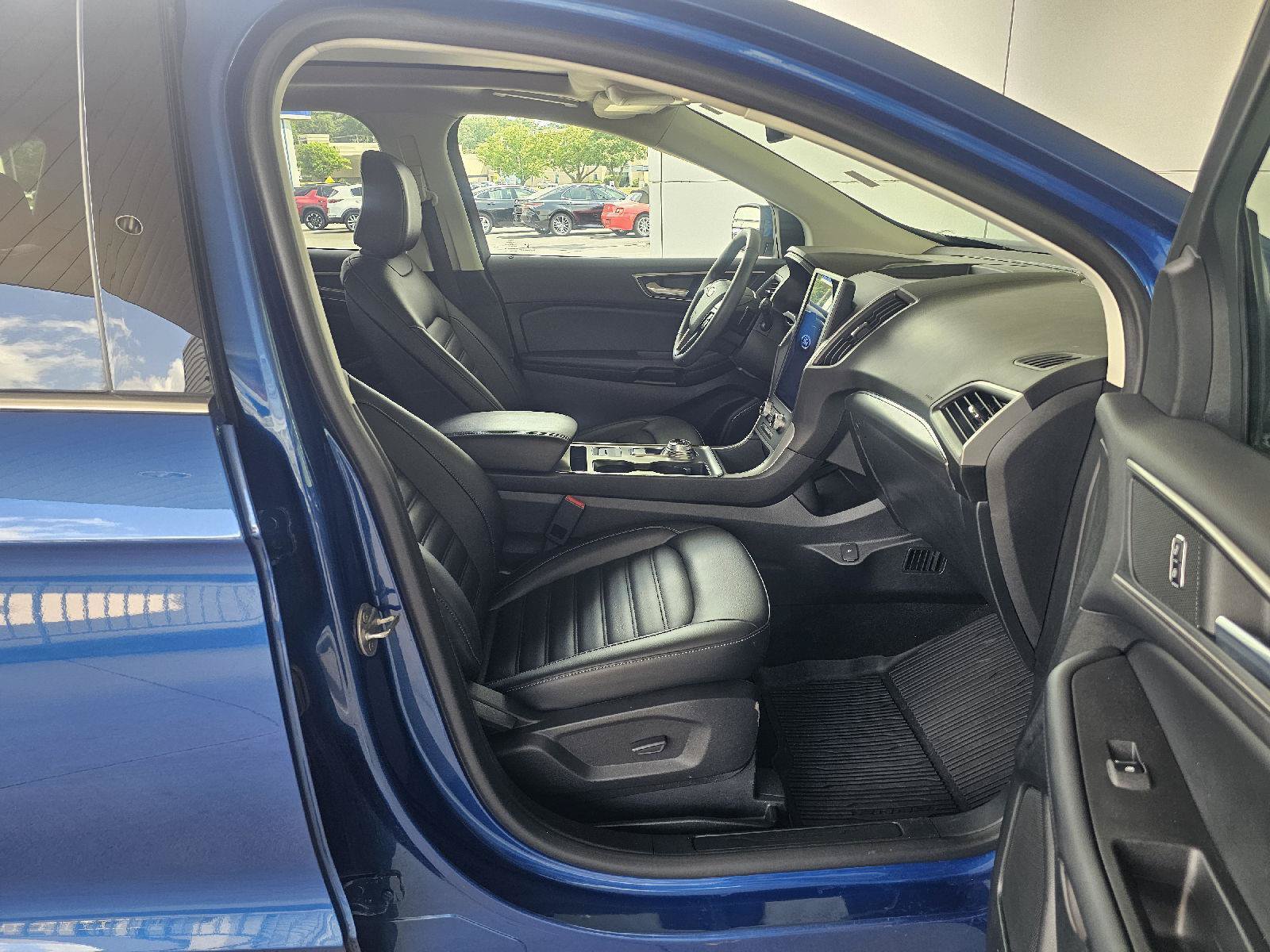 Used 2022 Ford Edge SEL w/ Convenience Package AWD/4WD image 13