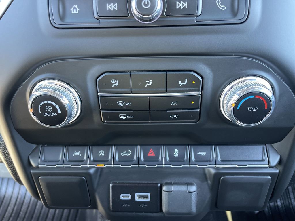 Used 2025 GMC Sierra 1500 Pro w/ Pro Value Package image 19