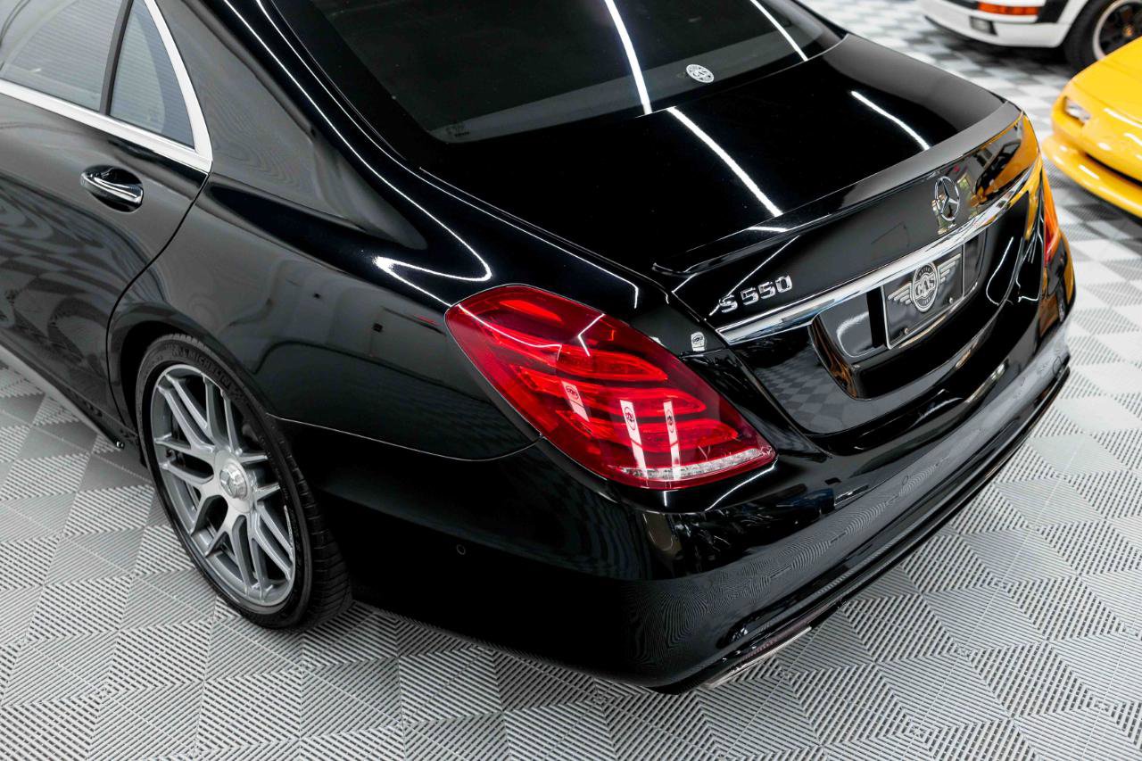 Used 2015 Mercedes-Benz S 550 Sedan image 29