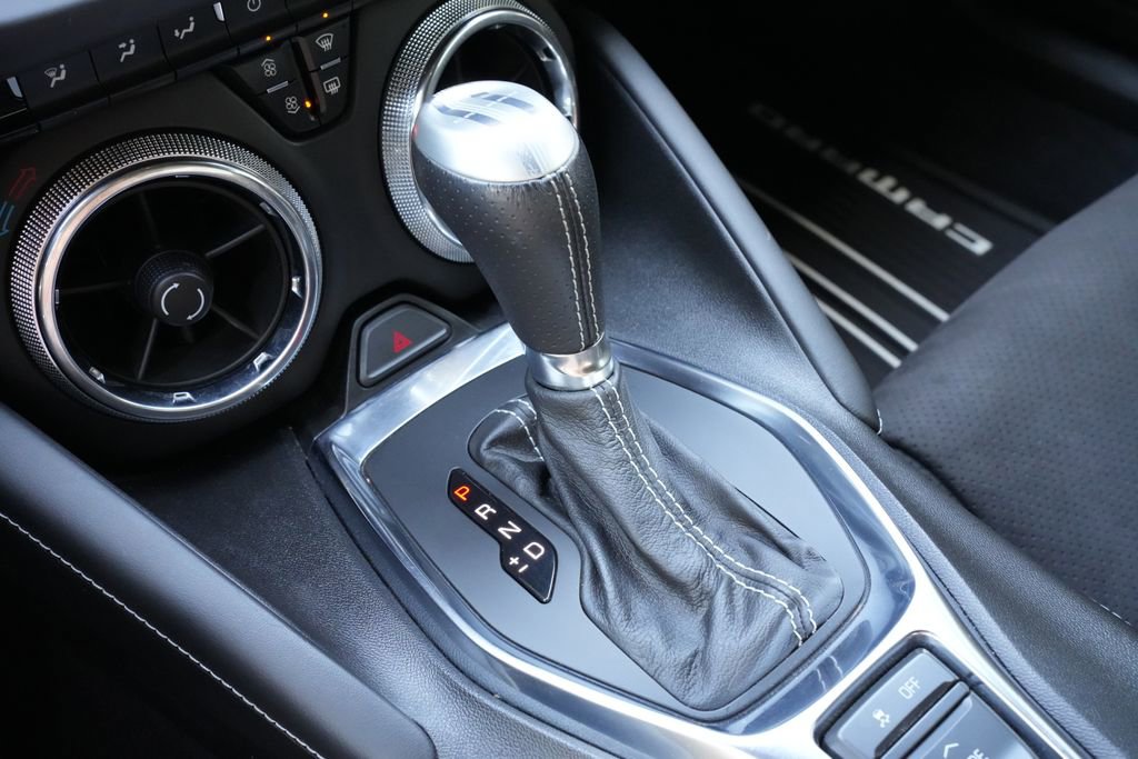Used 2021 Chevrolet Camaro SS RWD image 12