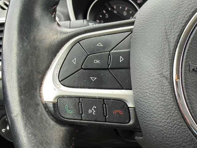 Used 2019 Jeep Compass Latitude w/ Popular Equipment Group FWD image 24