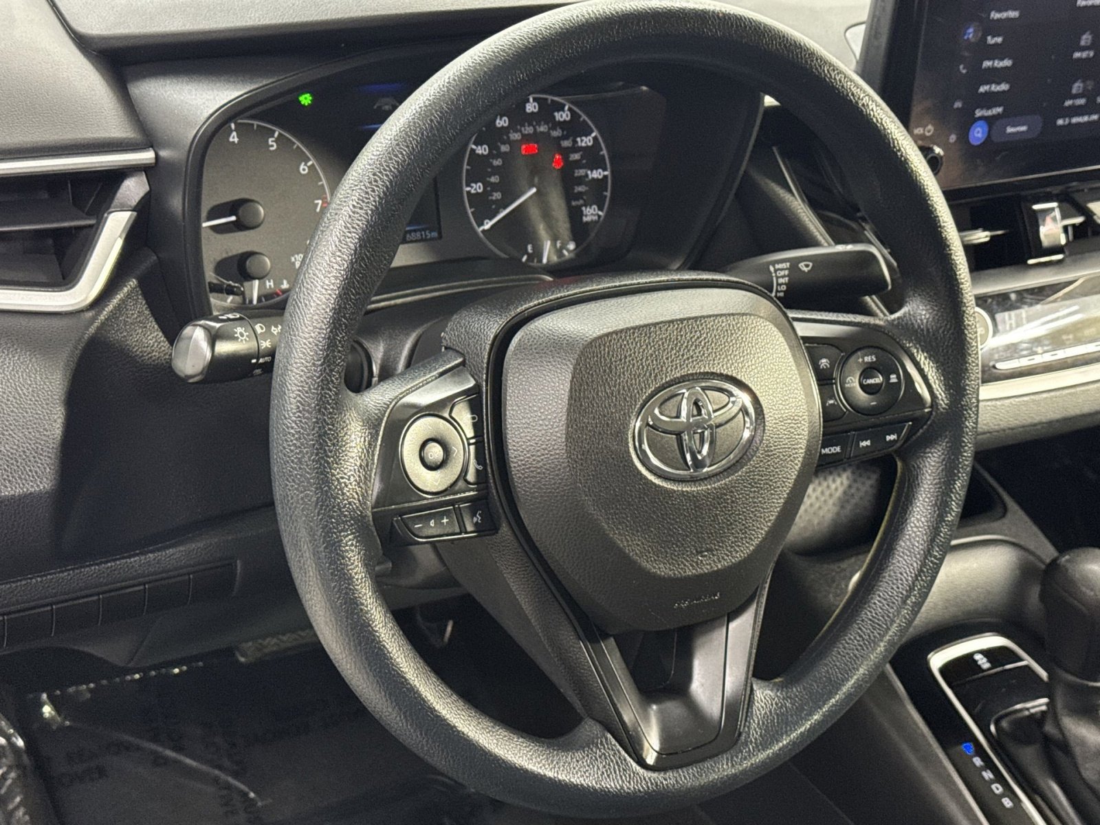 Used 2023 Toyota Corolla LE image 20