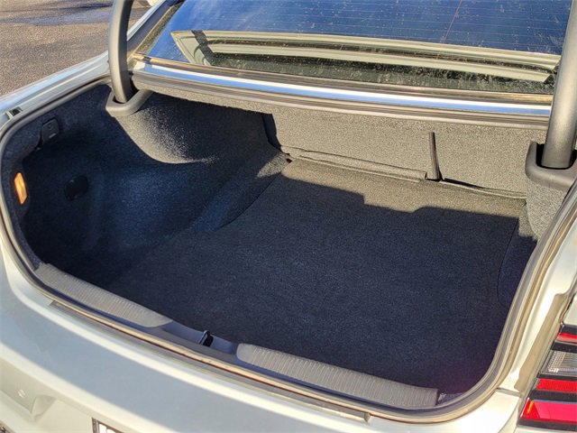 Used 2019 Dodge Charger SXT w/ Driver Confidence Group image 22