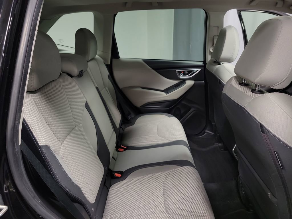 Used 2021 Subaru Forester Premium image 21
