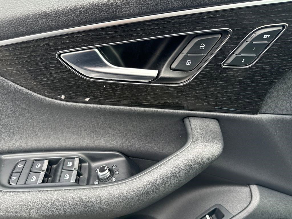 Used 2023 Audi Q7 2.0T Premium image 21