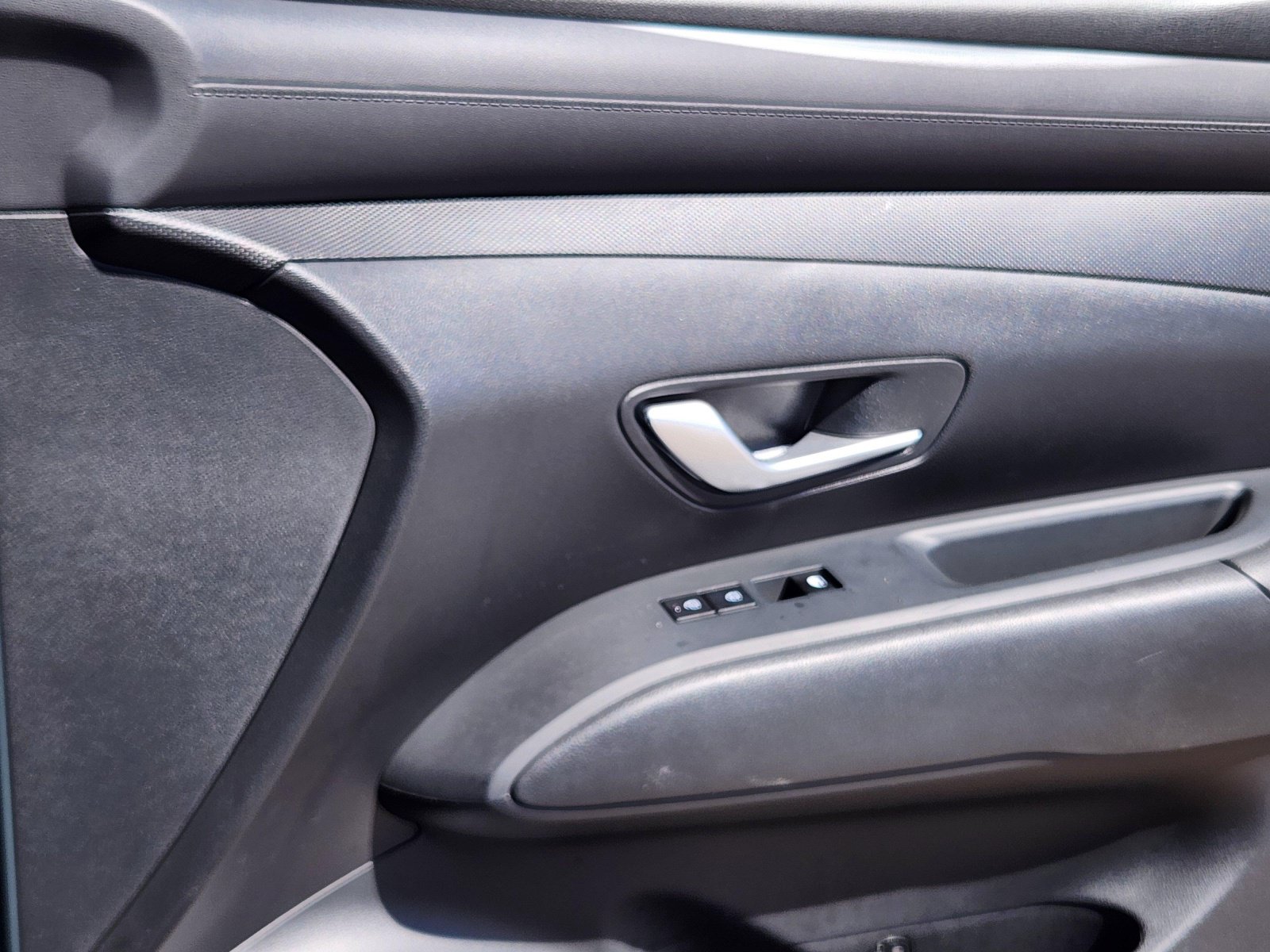 Certified 2025 Hyundai Santa Cruz SE AWD/4WD image 14