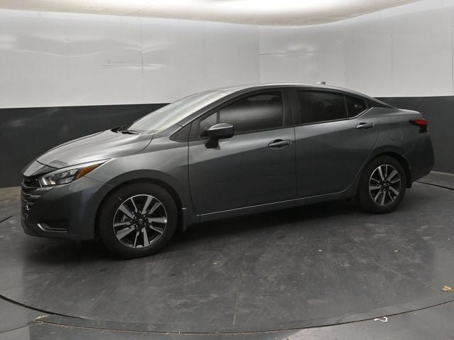 New 2025 Nissan Versa SV w/ Trunk Package FWD image 4