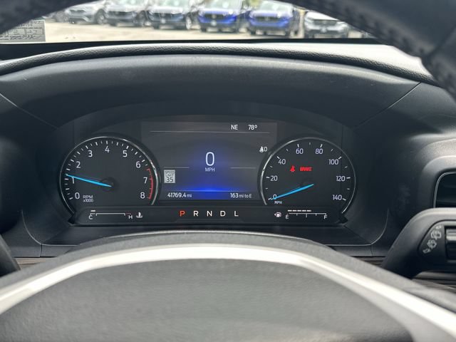 Used 2023 Ford Explorer Limited AWD/4WD image 12