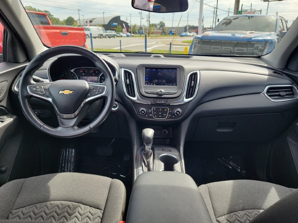 Used 2022 Chevrolet Equinox LT FWD image 15
