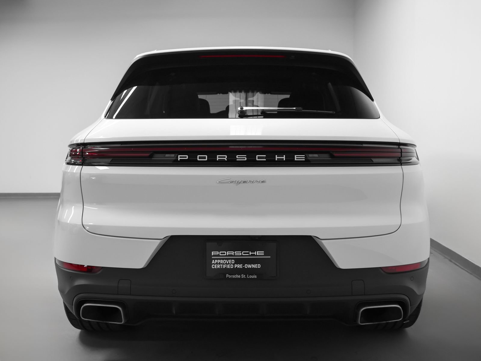 Certified 2026 Porsche Cayenne AWD/4WD image 11