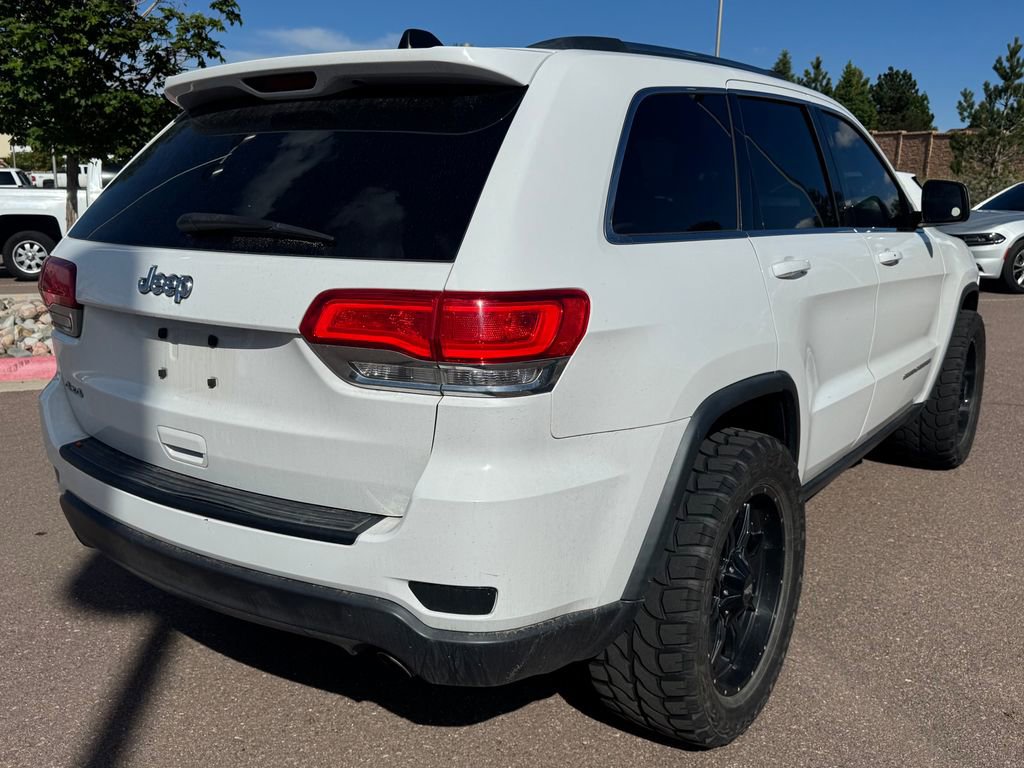 Used 2016 Jeep Grand Cherokee Laredo w/ Quick Order Package 23E AWD/4WD image 6