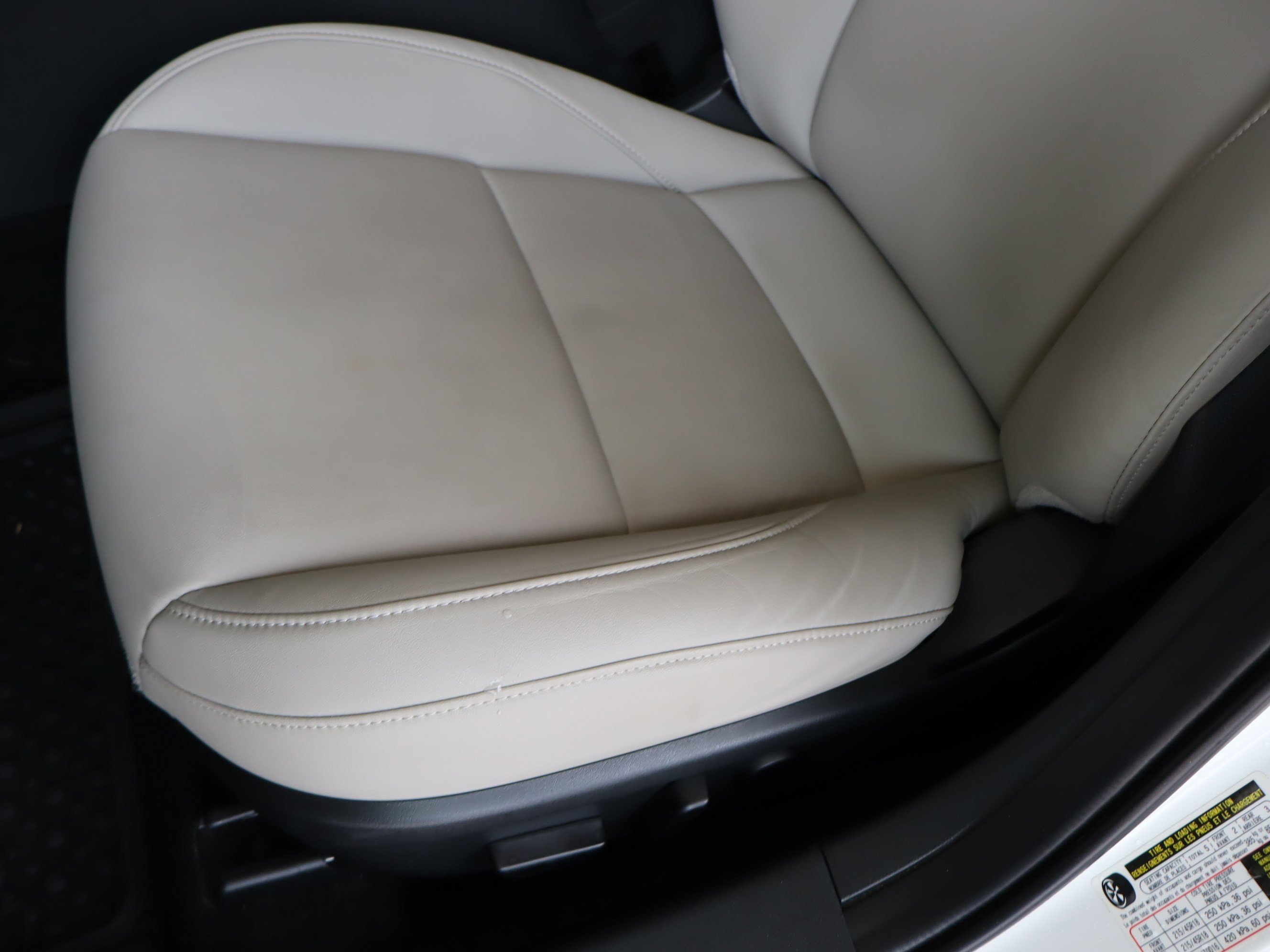 Used 2021 MAZDA MAZDA3 s image 17