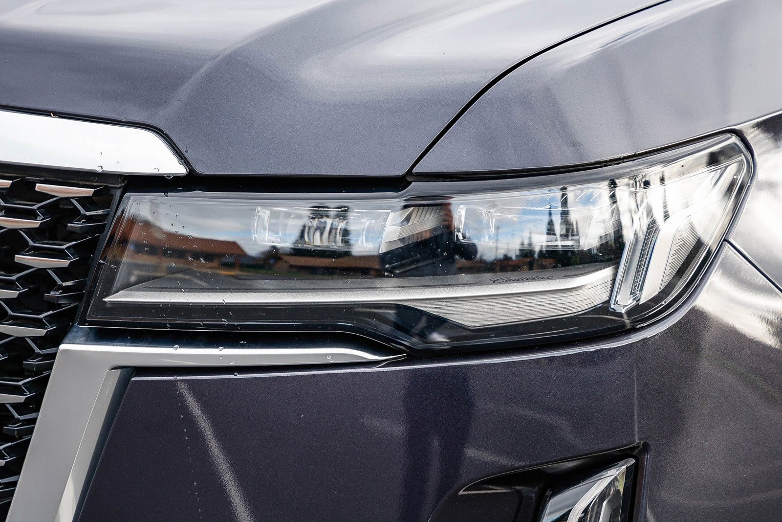 Used 2022 Cadillac Escalade ESV Luxury image 34