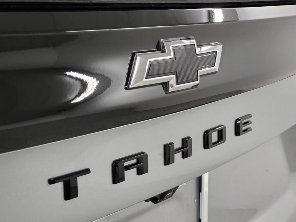 Used 2025 Chevrolet Tahoe Z71 w/ Comfort Package image 24